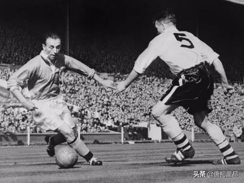 实况足球各个位置最强精选,实况足球最强精选阵容实战