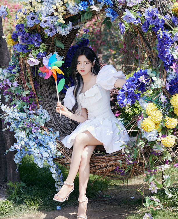 凉鞋怎么选好看,罗马凉鞋搭配什么衣服穿好看