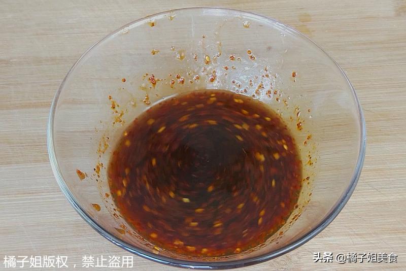 炒面条最新做法,教你自制炒面条