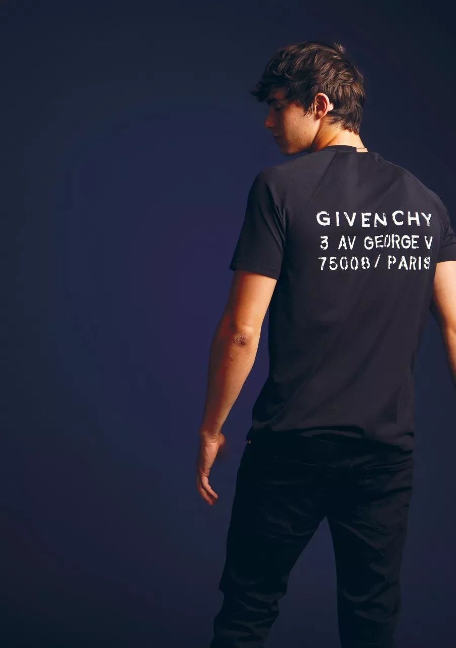 换季怎么穿?看看以色列男模RonLevi的那些衣服吧