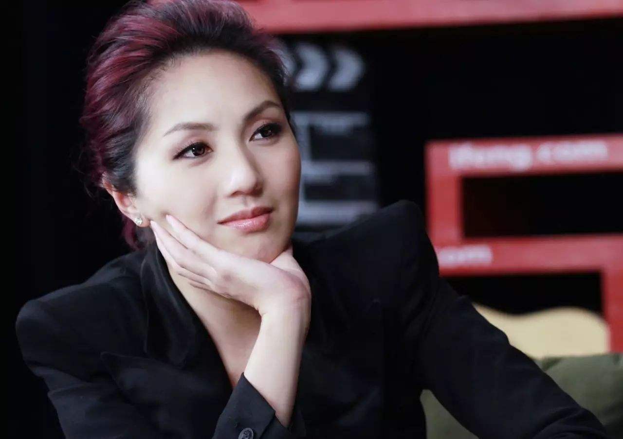 不是天后胜过天后的杨千嬅，歌曲传唱度比其她任何天后都广