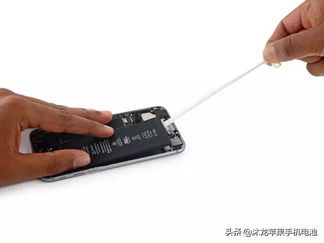 iphone6s更换电池以后怎样使用,iphone6s怎么更换电池教程