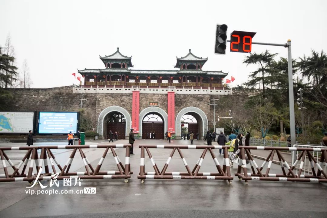 战疫中的40个瞬间,战疫二十四小时纪录片感悟