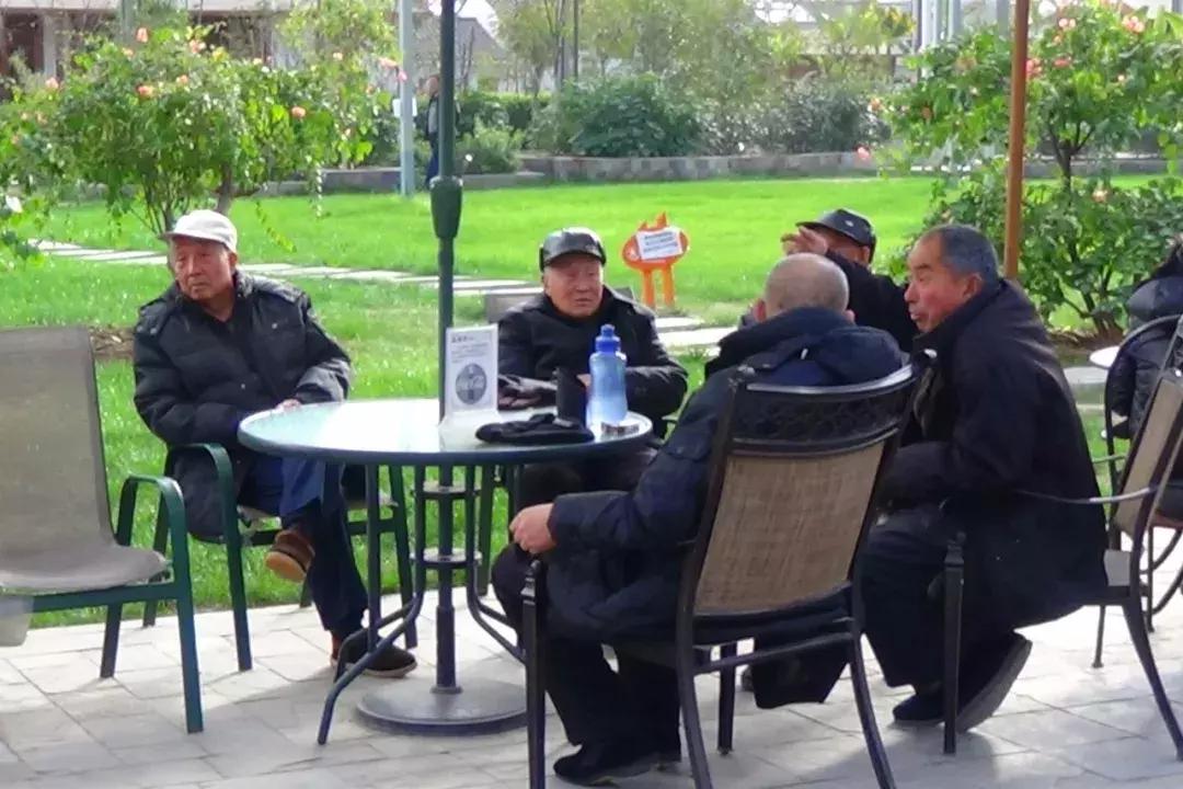 从亲子圣地到每天50个大巴团，九天休闲谷变味儿了？