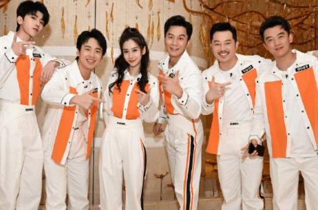 沙溢从一个演员,变成如今的综艺“抢手货”,其中的心酸有谁懂