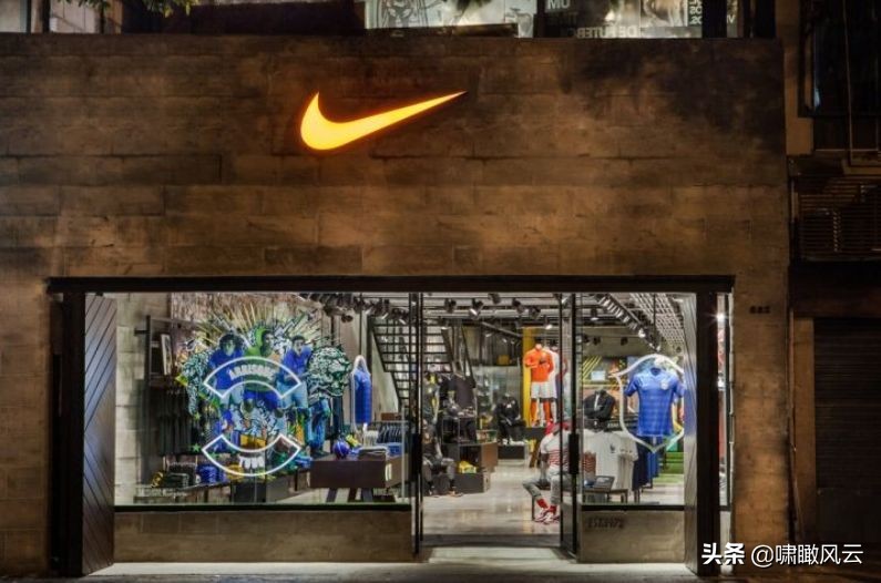 耐克创始人的传奇人生,耐克传奇皮包怎么做