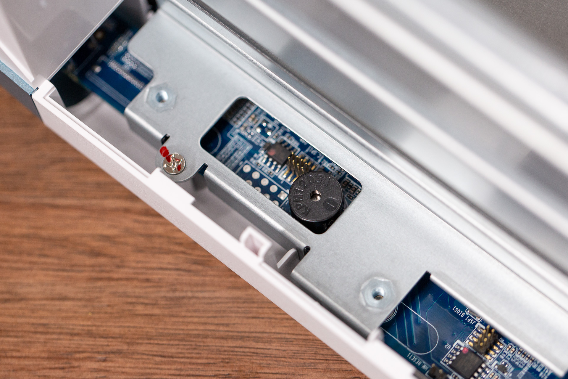 给NAS测评打个样：QNAPTS-251D双盘位NAS全面测评体验