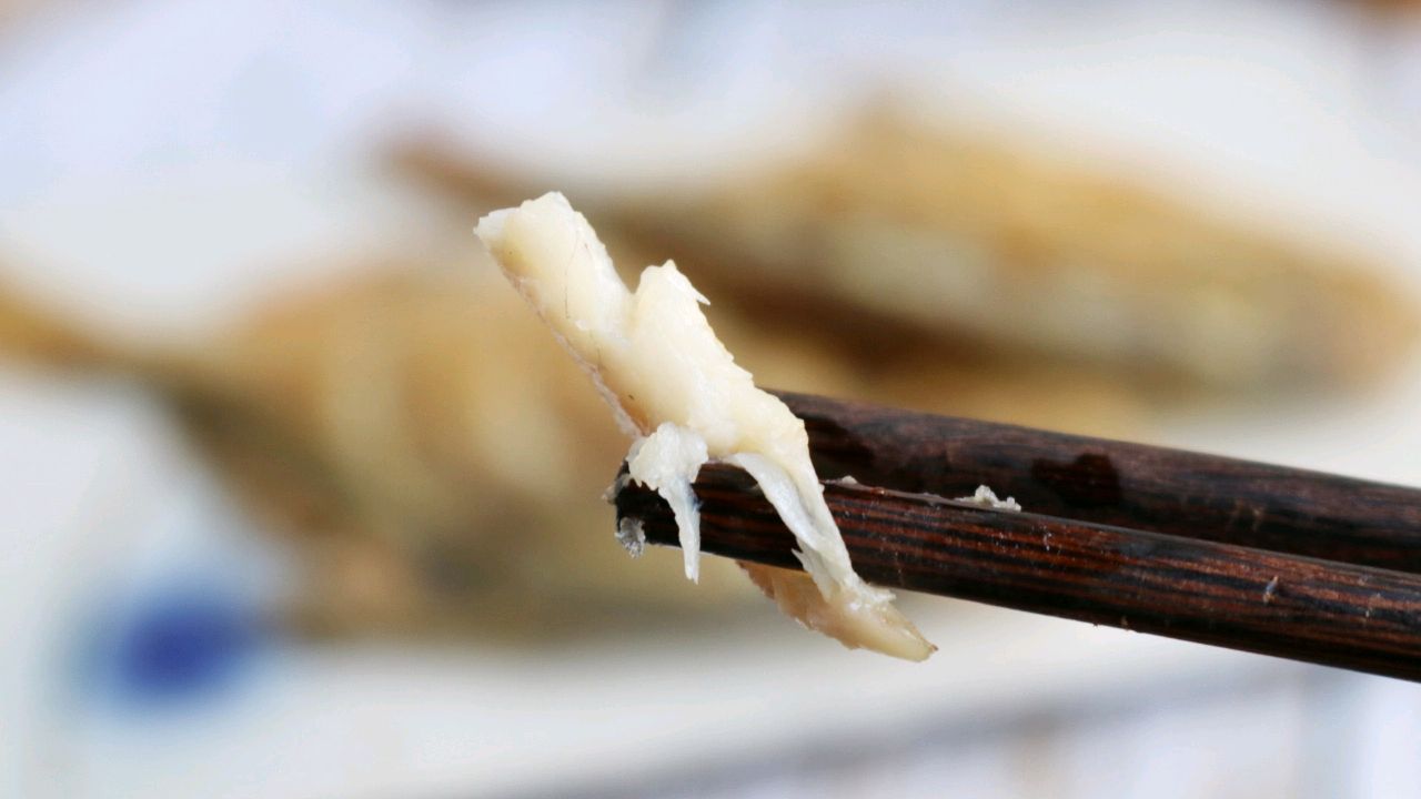 香煎鲳鱼的家常做法大全集,白鲳鱼怎样香煎外酥内嫩