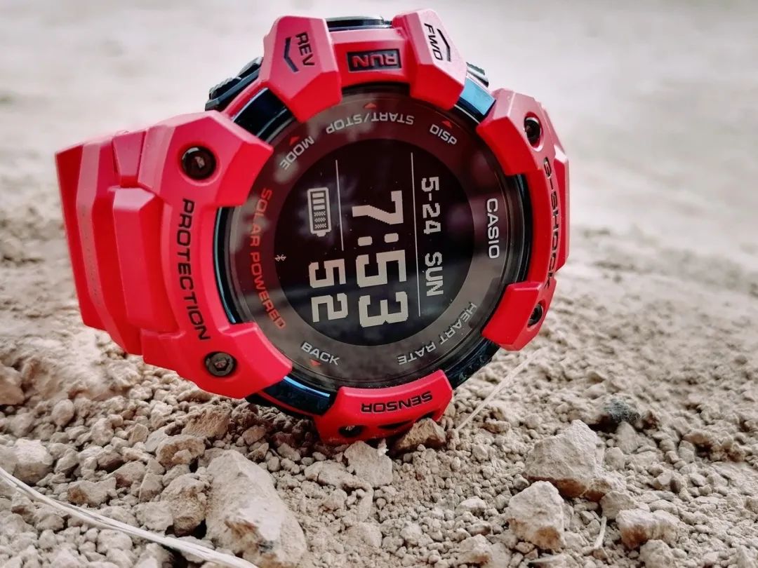 卡西欧gbd-h1000使用全部教程,卡西欧gbd-h1000哪年的