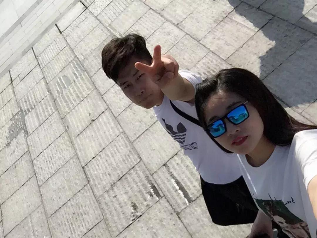 将热爱赋予设计，将设计写进生活，不羁爱挑战的黑马设计师