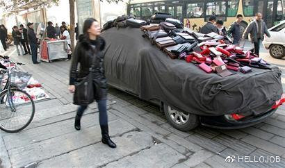 干货摆地摊卖什么最吸引人,开豪车摆地摊卖干货的技巧