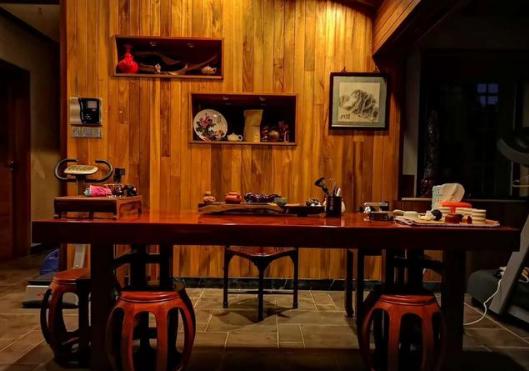 全中国家具城的“黑幕”:标价6.6万的大板,出厂价不到5000!