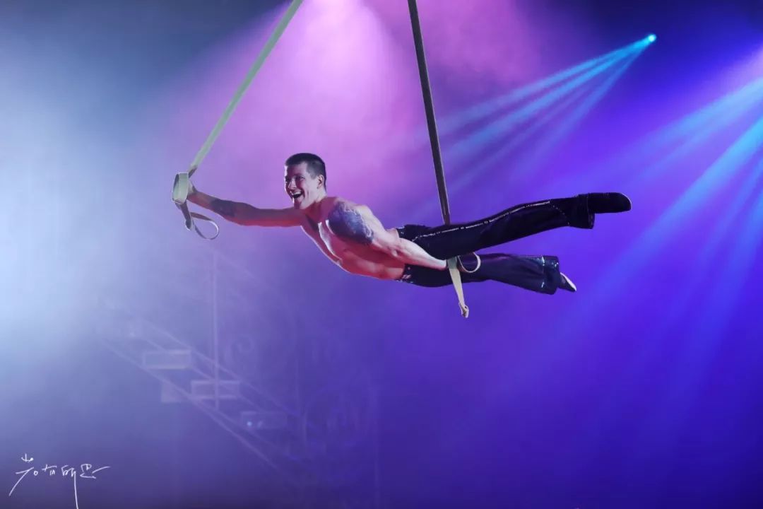 带着父母坐游轮到日本旅游,搭上邮轮去带着全家去旅行