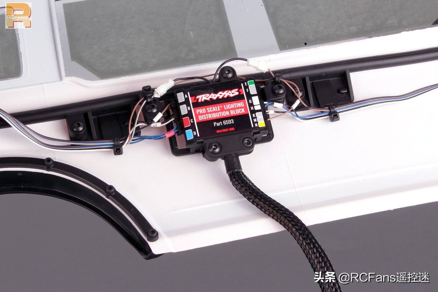 traxxas福特bronco新涂装,traxxasbronco改装轮胎