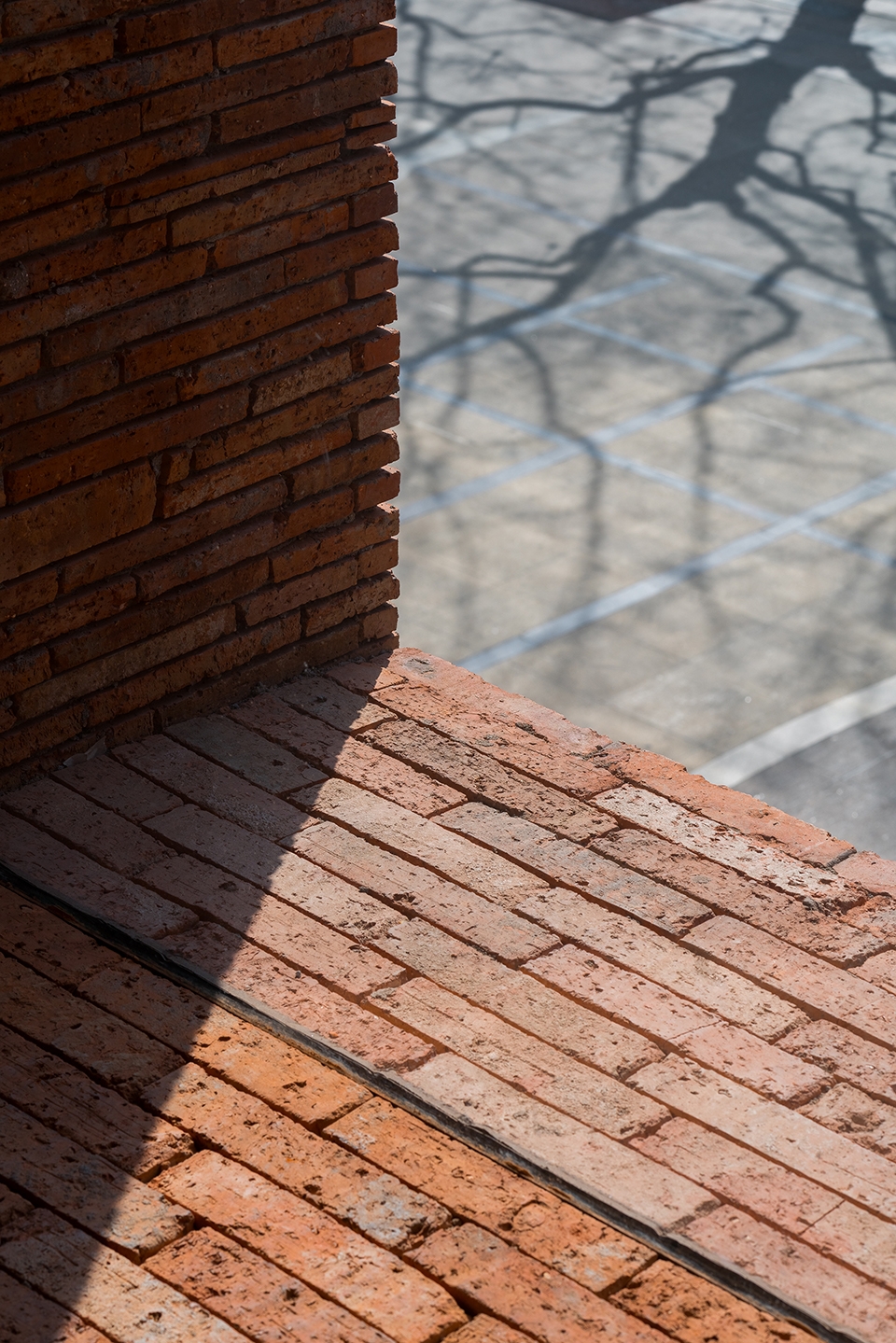 ur华师旗舰店,ur莘庄旗舰店