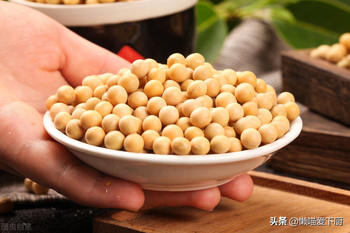 转基因大豆和非转基因大豆哪个好,非转基因大豆和转基因大豆区别