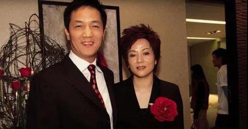 香港富豪和内地富豪实力对比,香港富豪与美国富豪