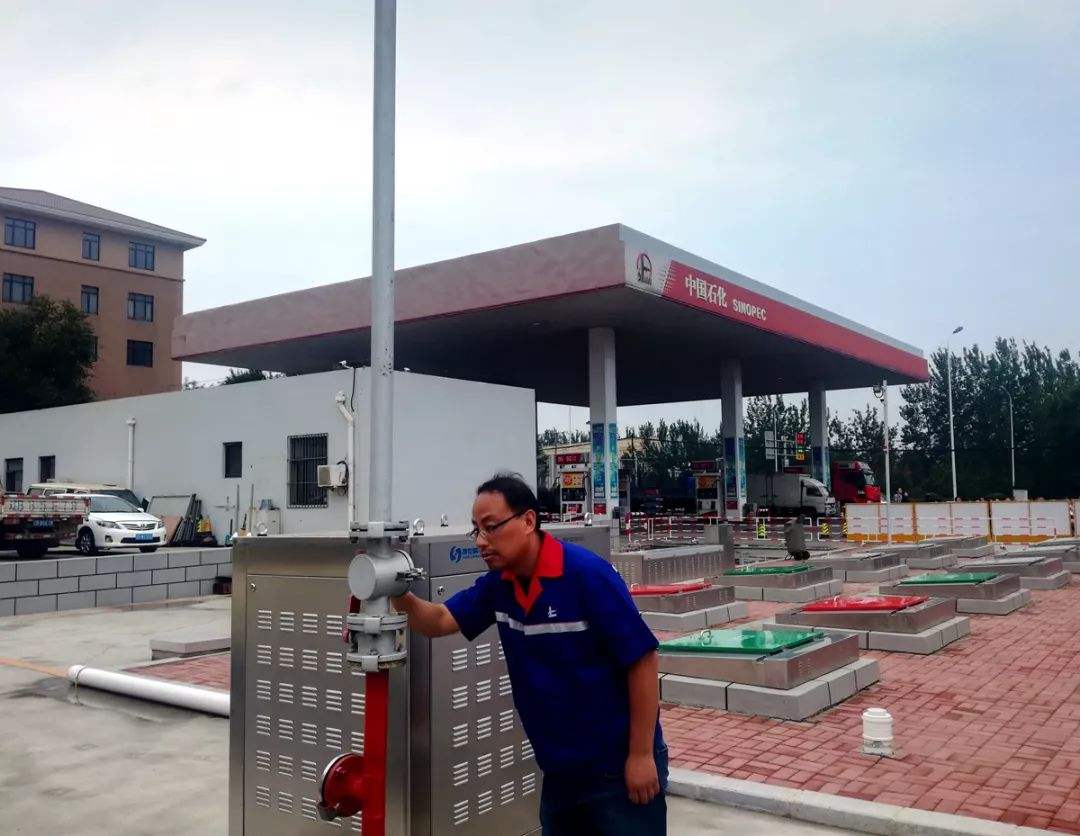 加油站员工真的工资少吗,加油站的工作人员工资一般多少钱