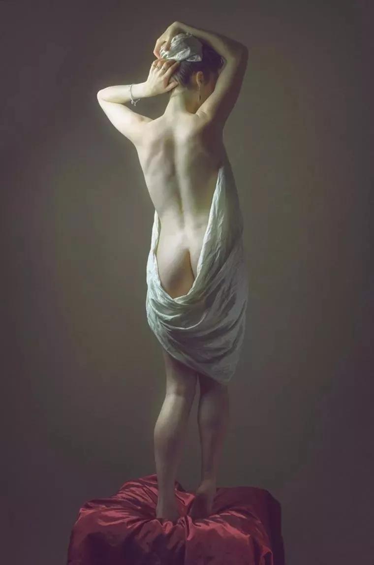 人体艺术摄影，美得尤如油画！
