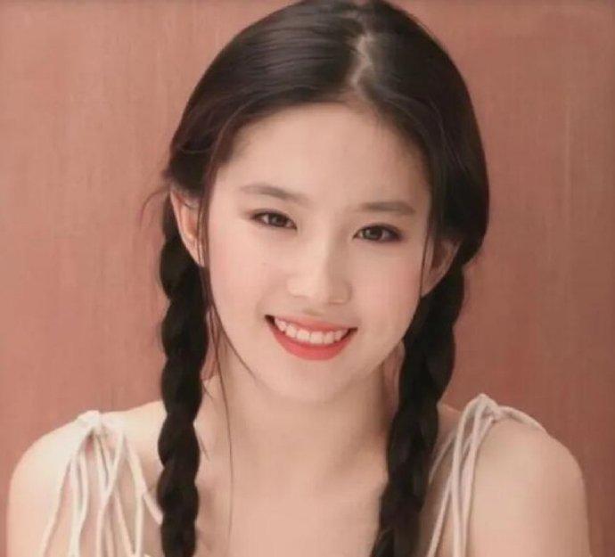 “采访NB症”？不，他们是应对记者提问界的机智泥石流