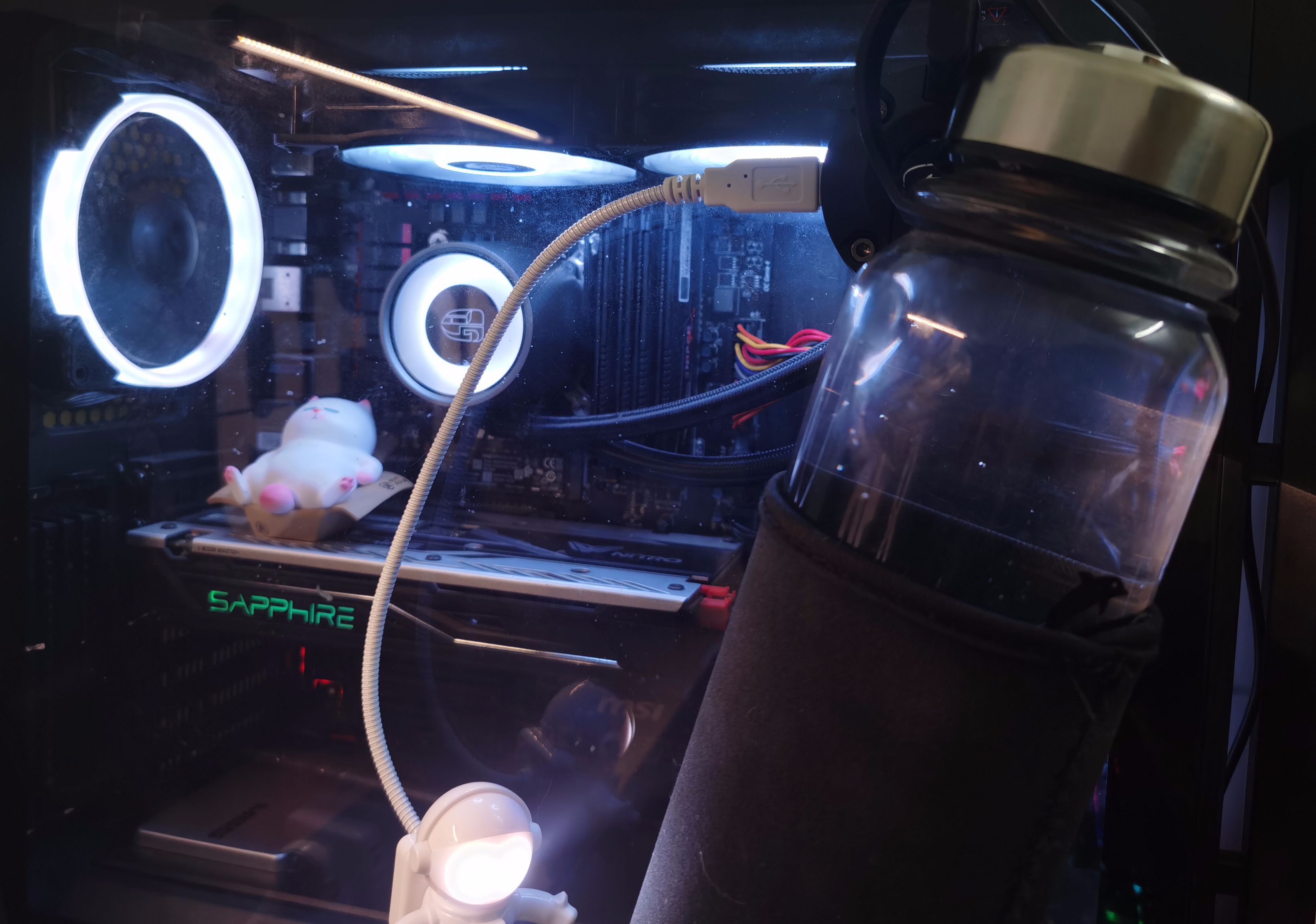 没有灯光的设计是没有灵魂的,没有灯光的柜子是没有灵魂的