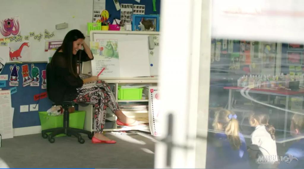 惊呆！看这对新西兰小夫妻花6周在35平米上建的DreamHouse