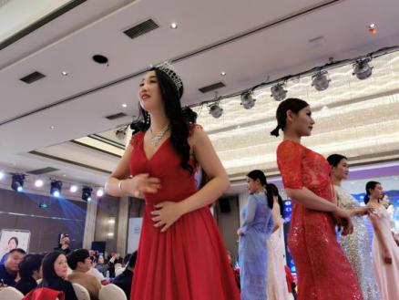 共享美衣:服装界“华为”登陆襄阳,云上衣橱走进万家