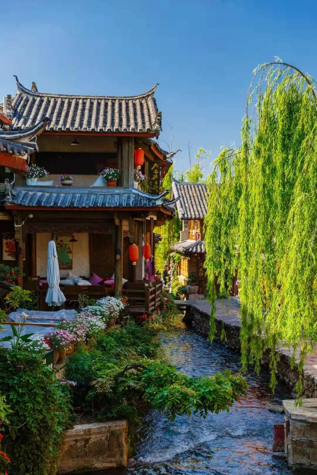 坐拥六百万粉丝博主,坐拥四百多万粉丝