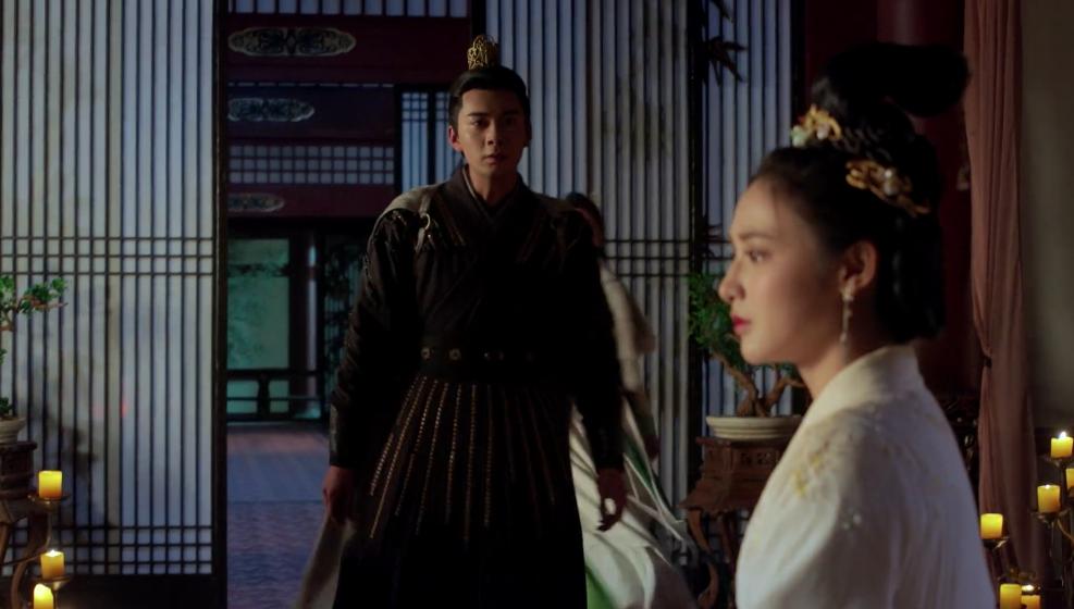 *宫东**:顾剑自私,干着损人不利己的勾当?他只不过是在还债而已!