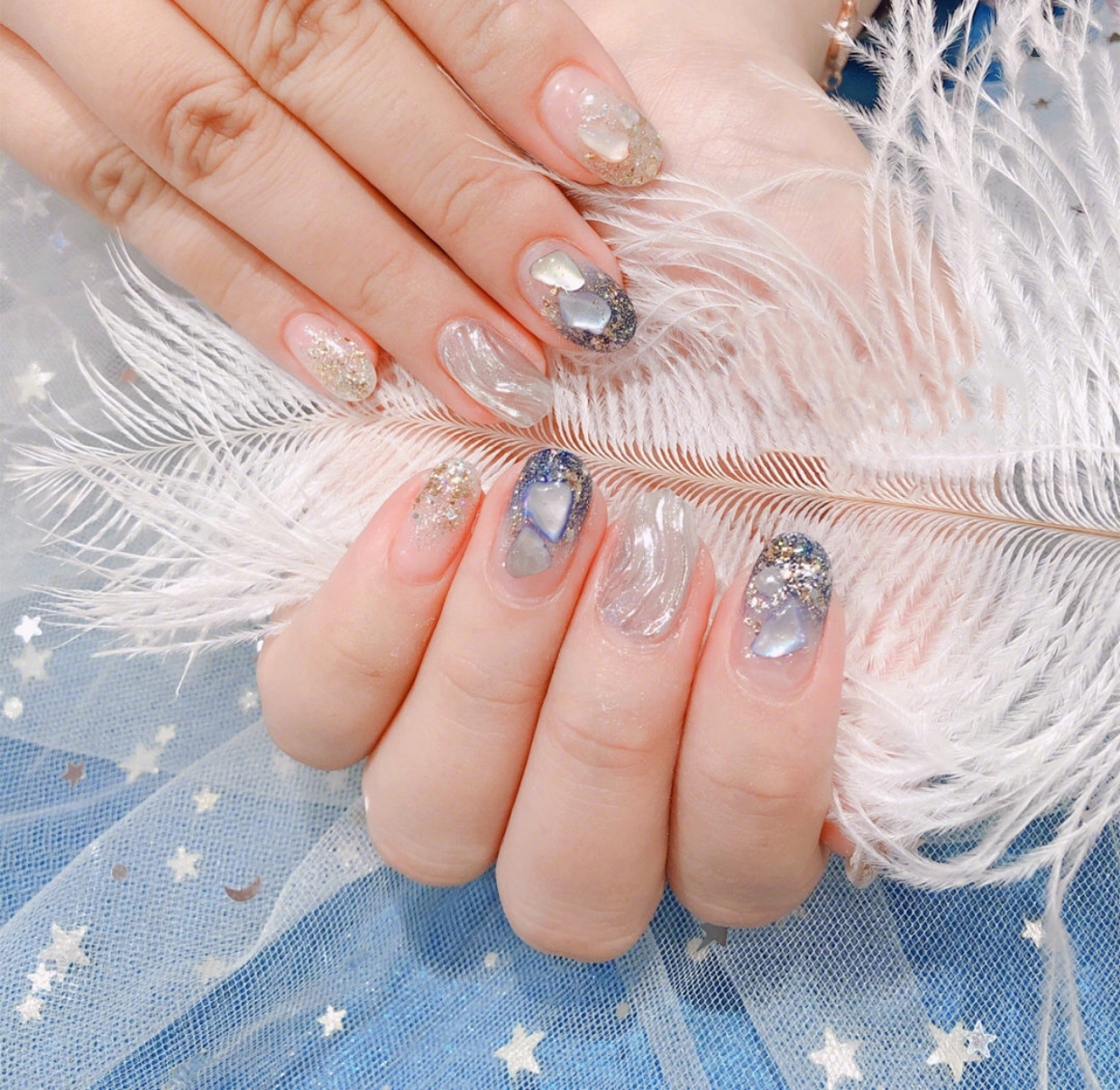 超简单美甲晕染教程,简单又好看的单色美甲教程