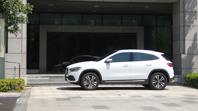 奔驰gla200百公里加速,2016奔驰gla200动力测评