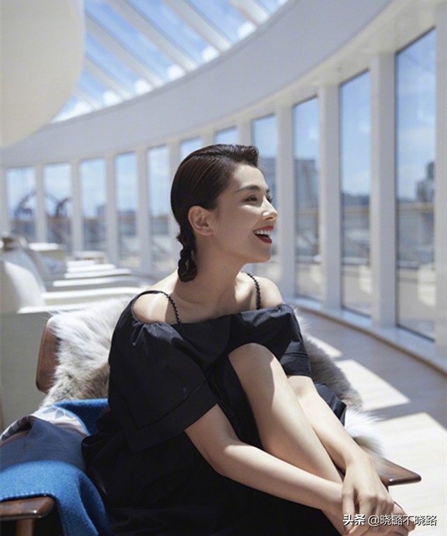 中年妈妈减龄发型短发,哪种发型适合中年女性比较减龄呢