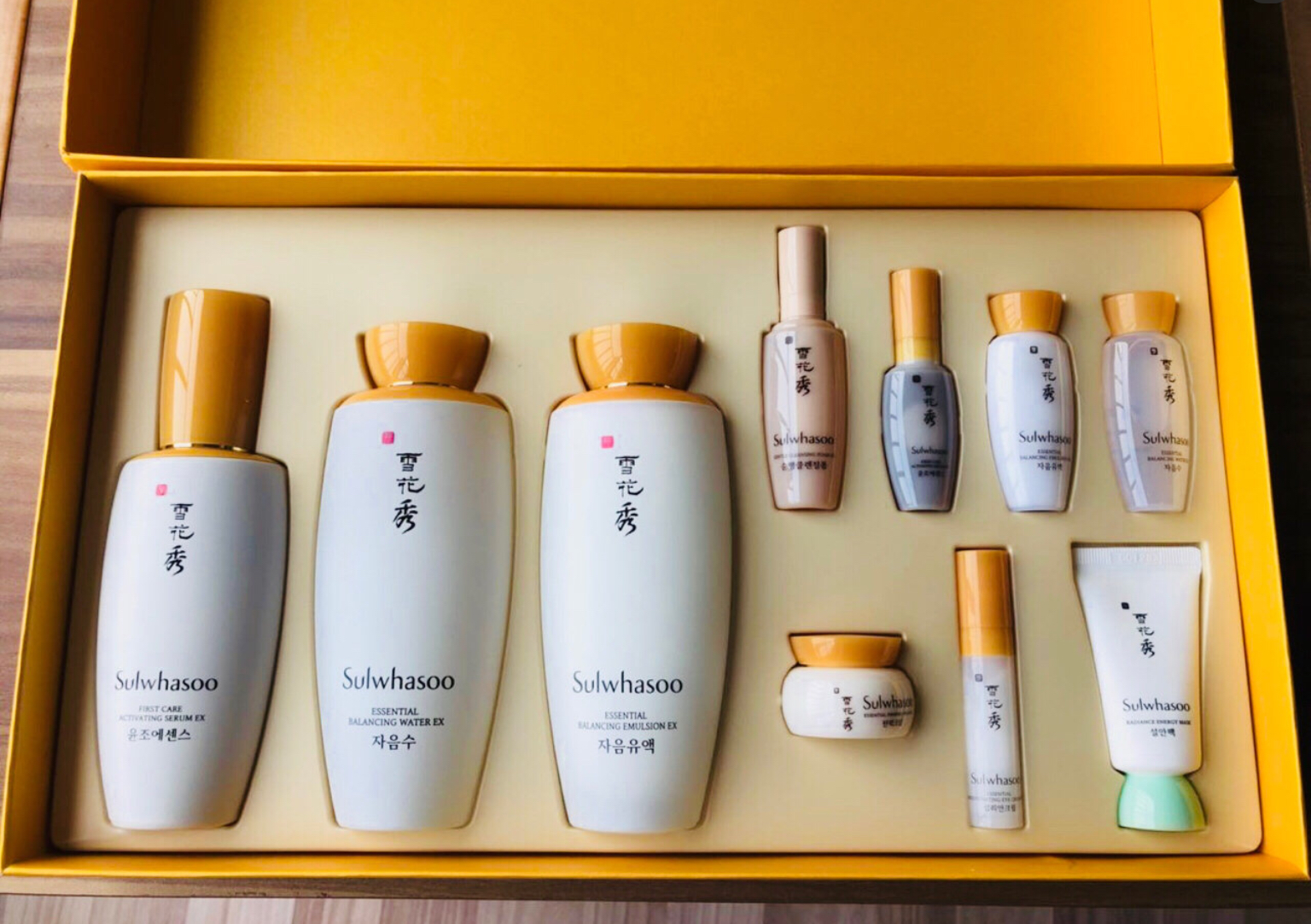 抗衰老水乳悦薇,适合五十岁女人抗皱补水用的水乳