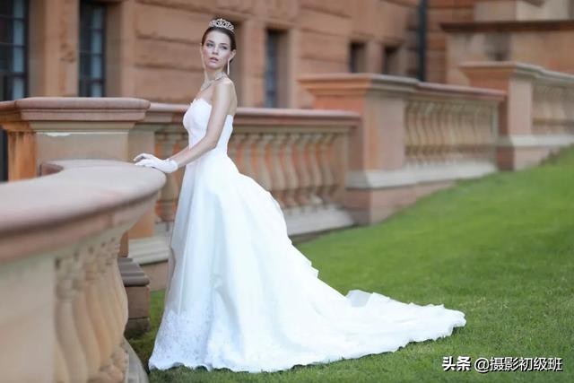 佳能rf85mmf1.2和ef85mm1.2对比,人像摄影之选佳能rf85mmf1.2镜头