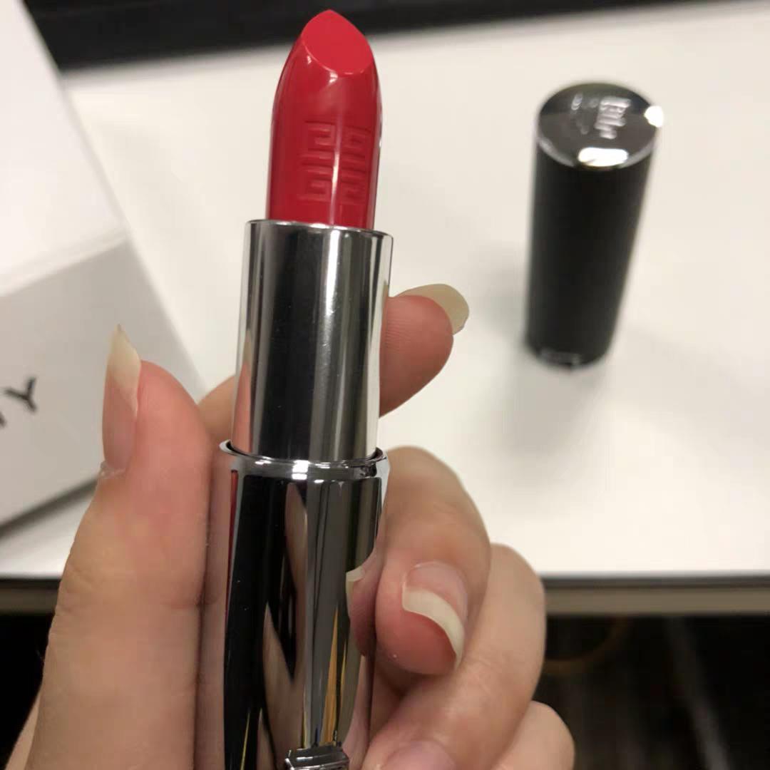 christianlouboutin口红色号推荐,最流行的口红推荐色号大牌