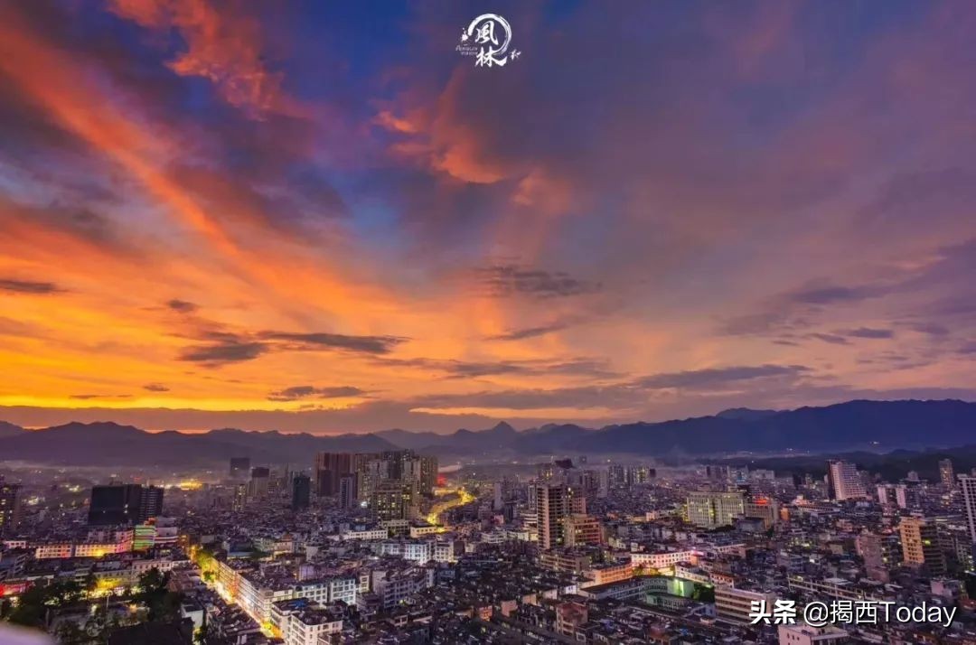 忆往昔峥嵘岁月看今朝城市新貌,忆往昔峥嵘岁月稠看今朝民富国强