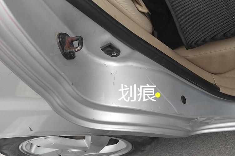 海南起亚锐欧二手车,11年的起亚锐欧二手值得买吗