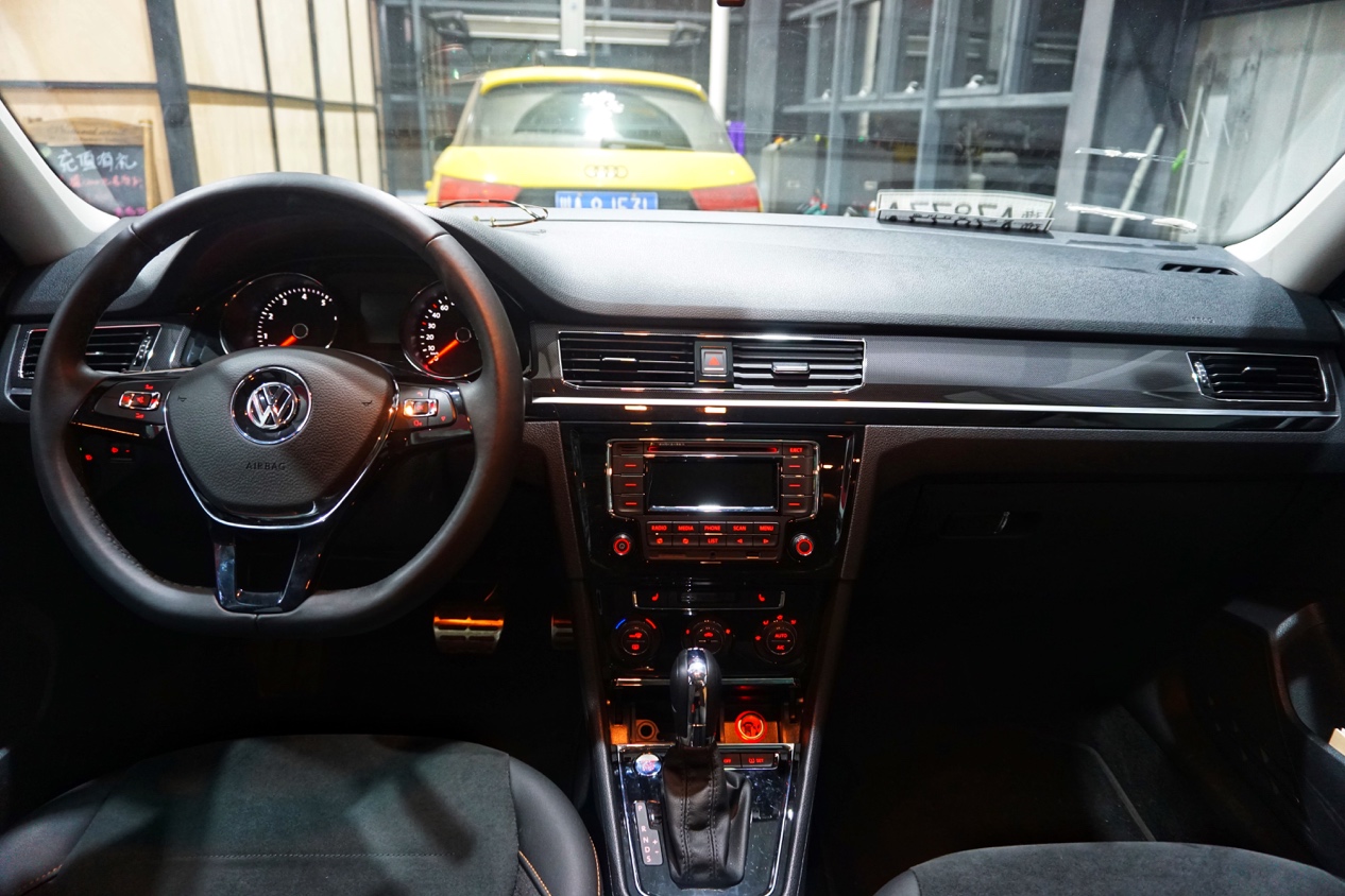 比suv大气的车,比suv高的轿车