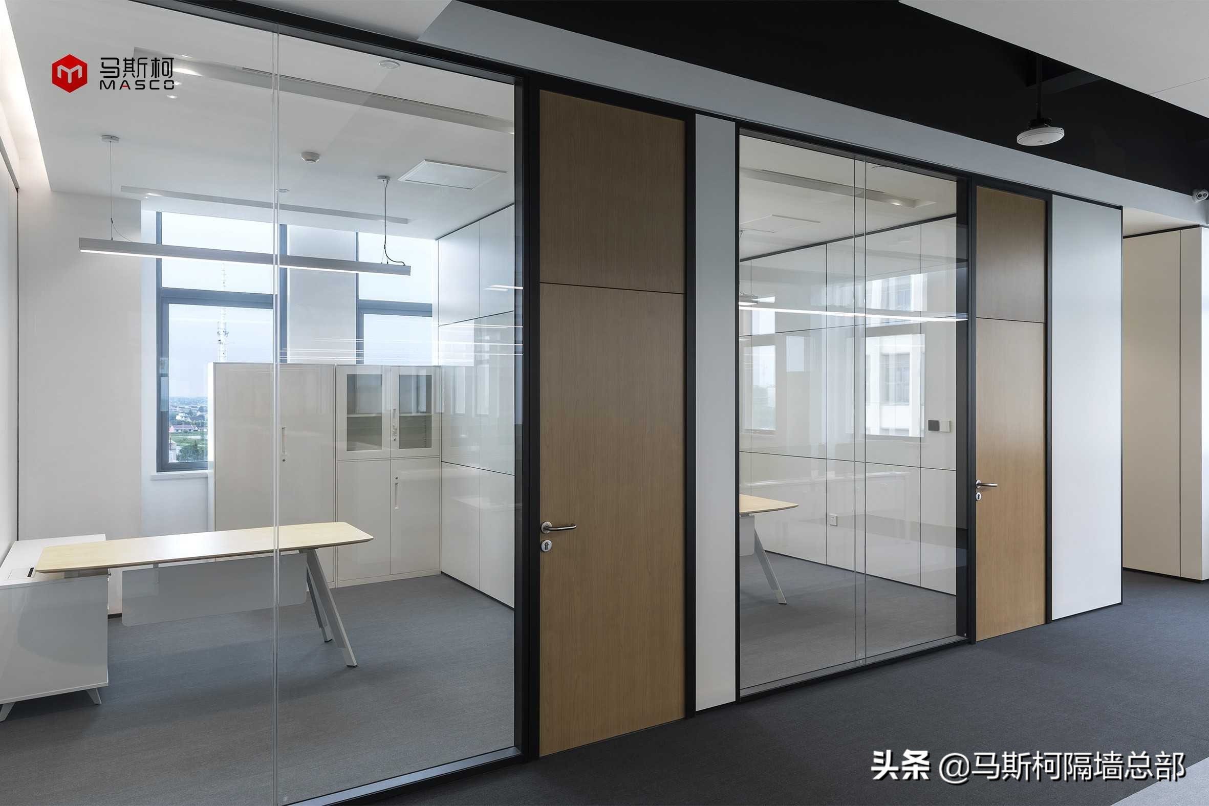 办公室防火玻璃隔断图片,办公室断桥铝防火大玻璃隔断