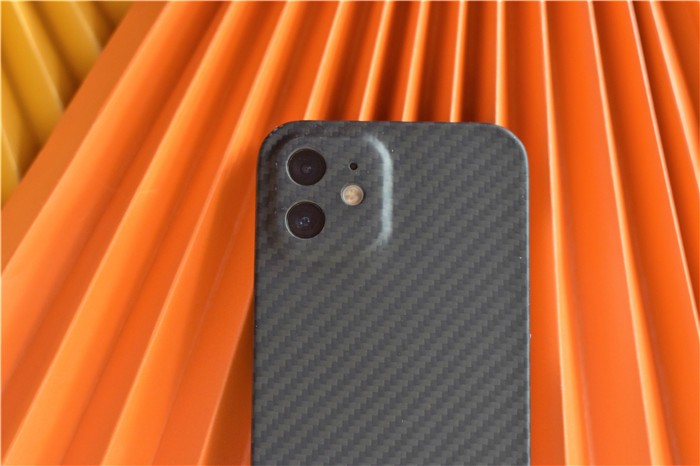 iphone13手机壳带镜头膜测评,iphone13皮革保护壳和硅胶测评