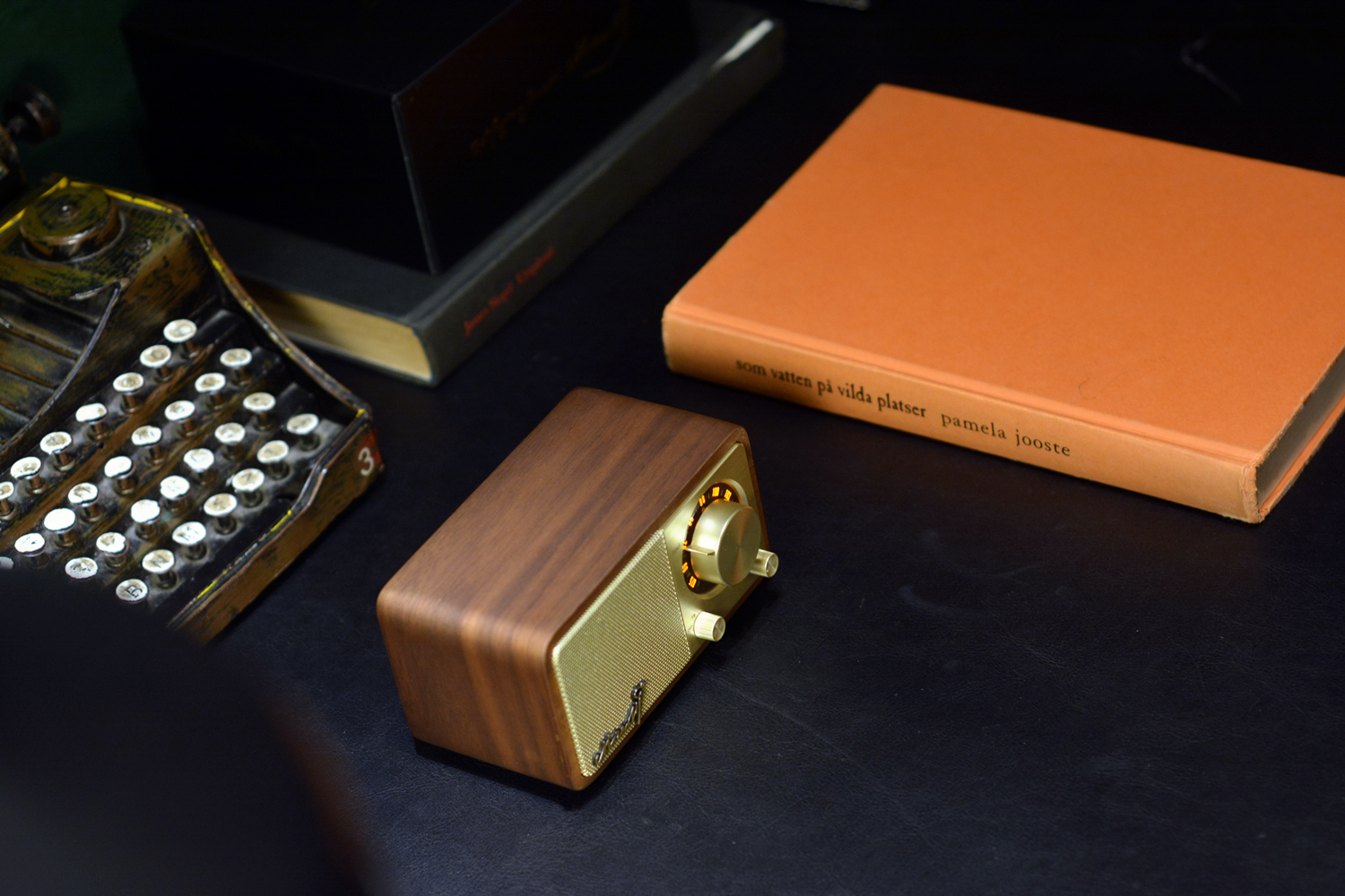 大功率蓝牙收音机,最新款小收音机