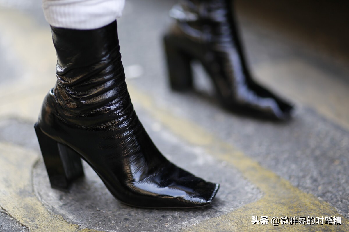 以前看不上的鞋,今年流行什么样的方跟鞋