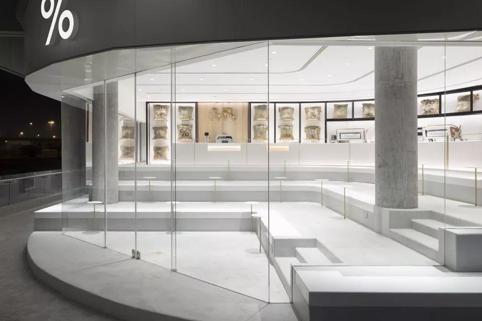 上海神秘咖啡品牌%Arabica,日本设计师青山周平、佐藤大亲自操刀