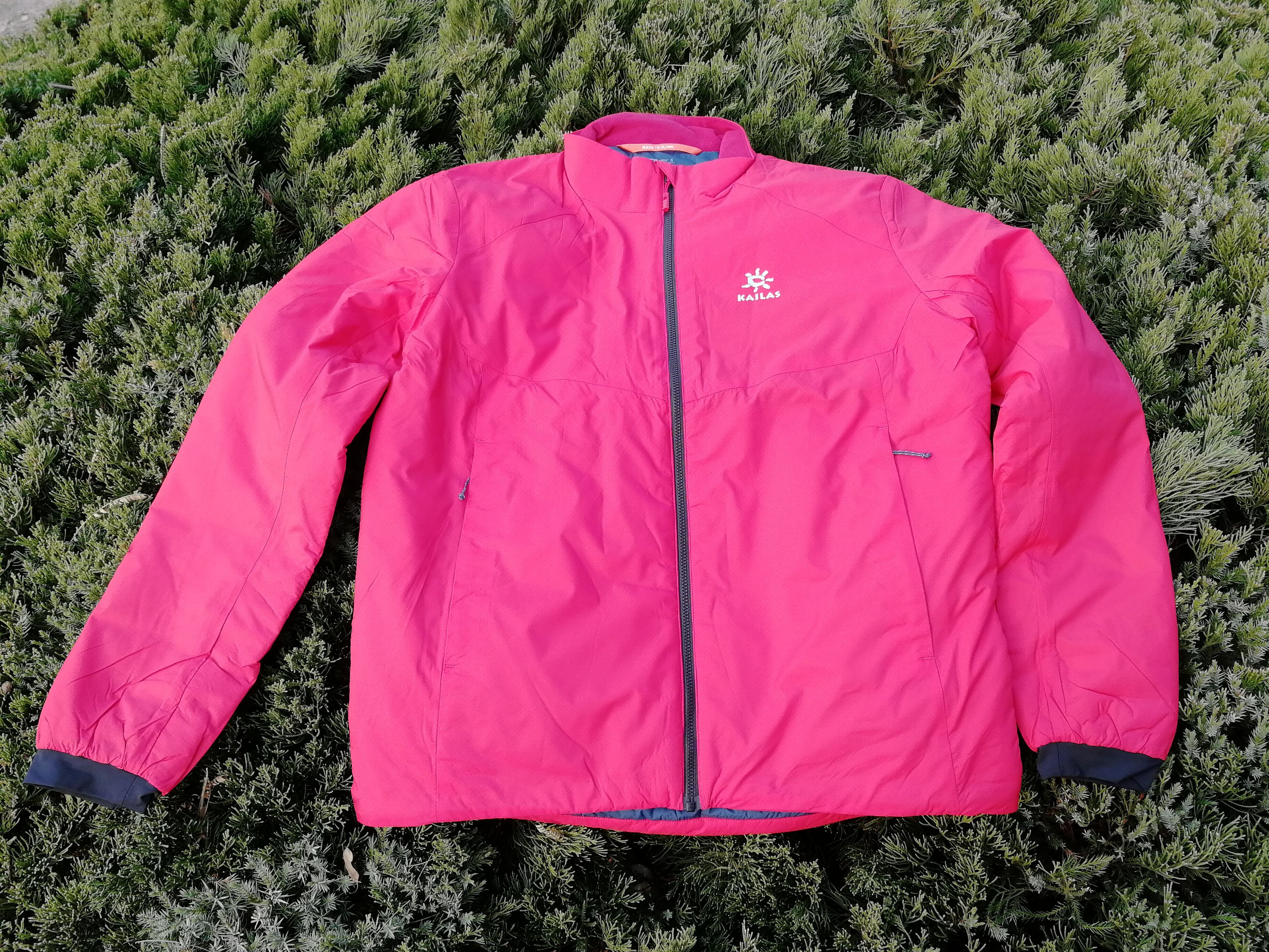 凯乐石山岳聚绒外套,防水户外外套