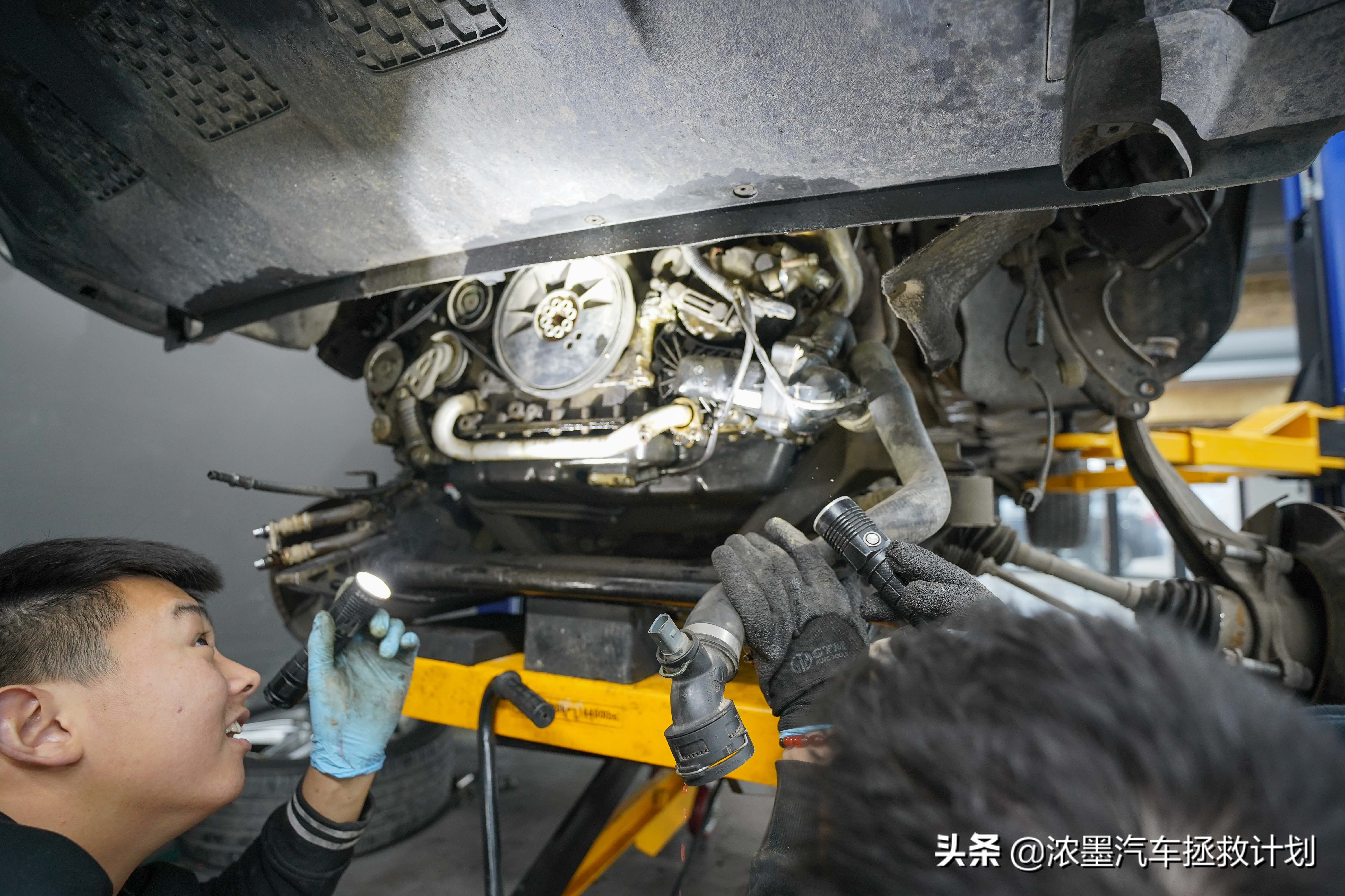 09款途锐全车修复翻新,完美修复一台即将报废的途锐