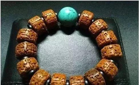 金刚菩提手串和佛珠的区别,金刚菩提手串原籽好还是藏式好