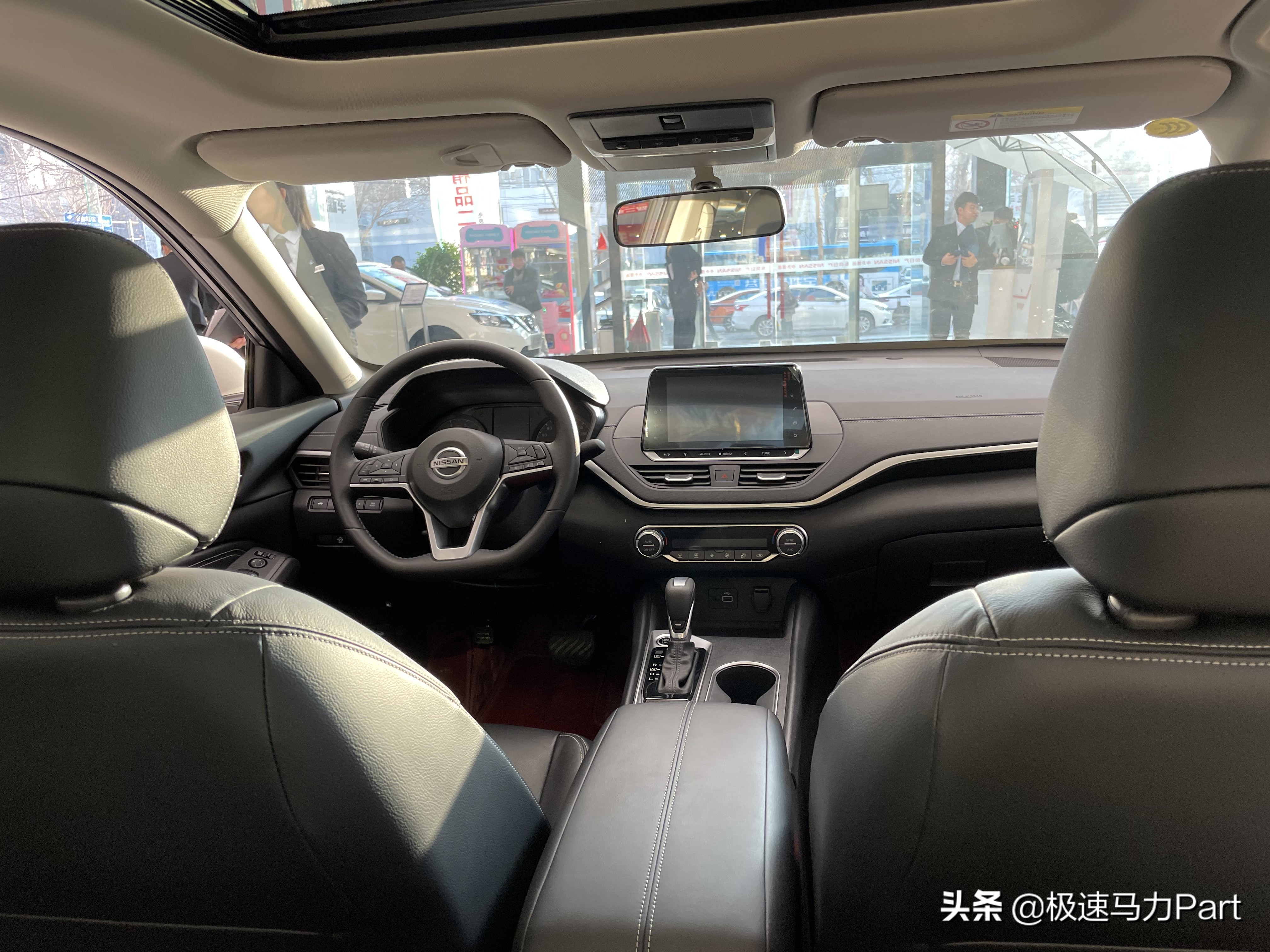 日产天籁测评新车评网,日产天籁测评视频播放