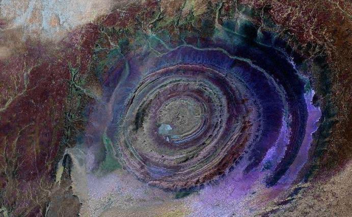 美国宇航员拍到地球画面瞬移,美国宇航员在月球上拍到的地球