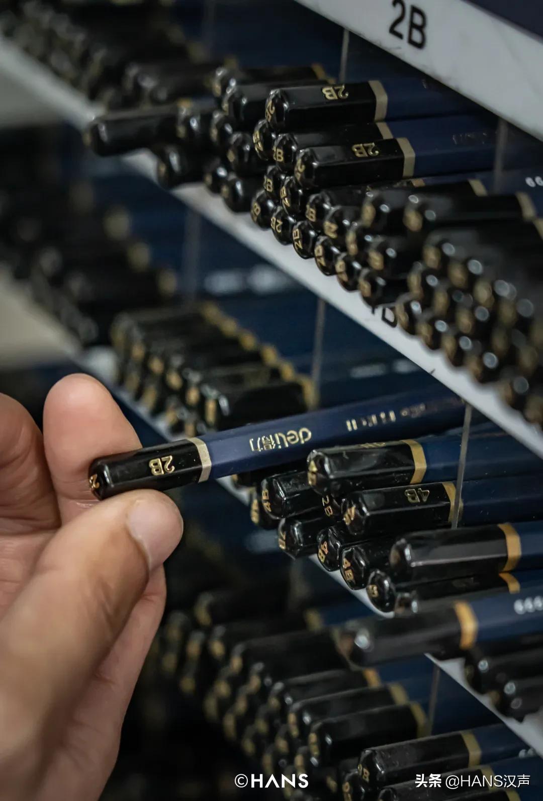 武汉伢的凡学养成，从红环文具和迎芳阁开始