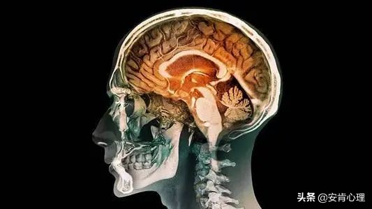 精神分裂症｜你所不知道的世界，原来竟如此痛苦